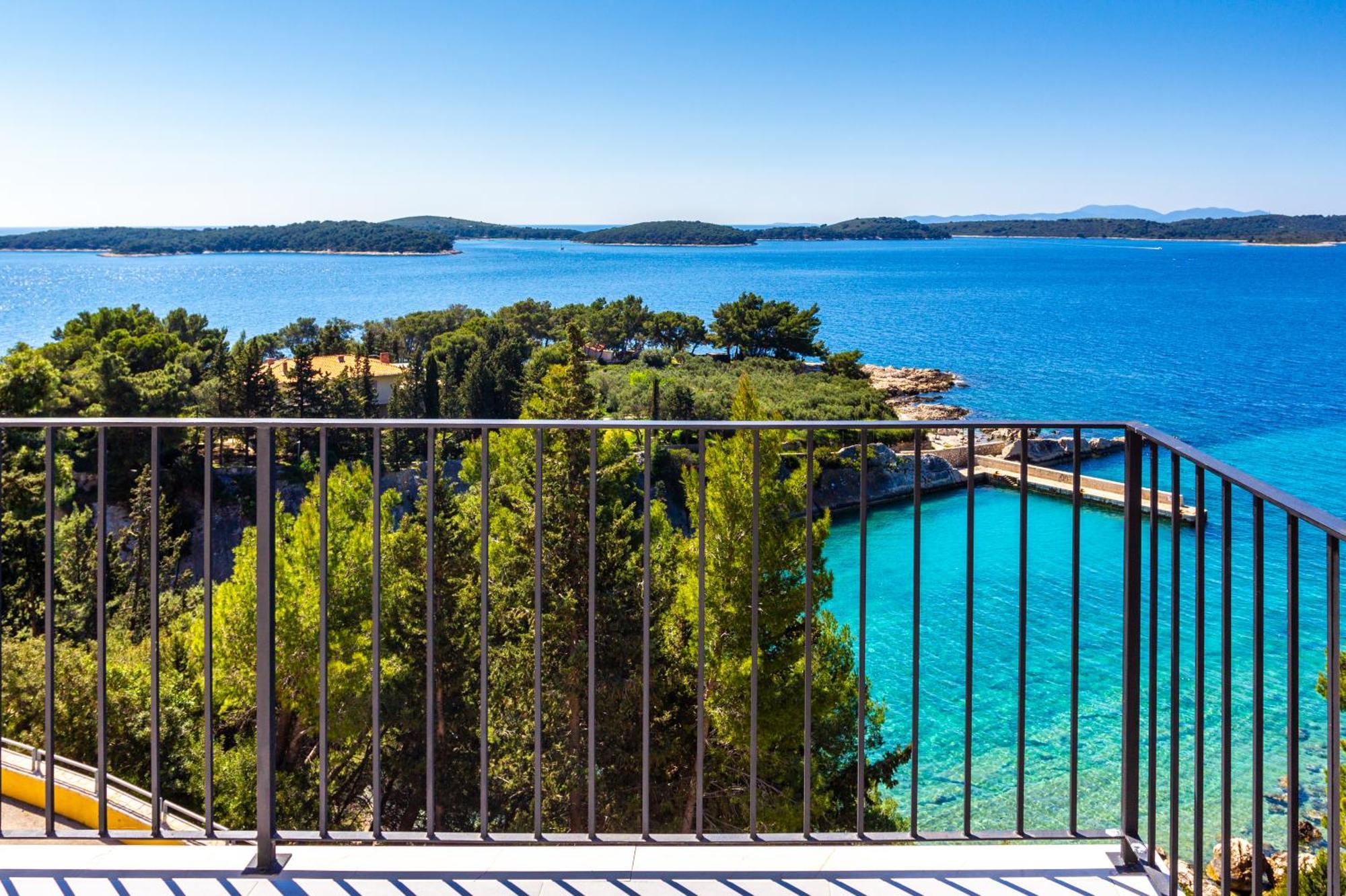 Blue Bay Residence Хвар Экстерьер фото